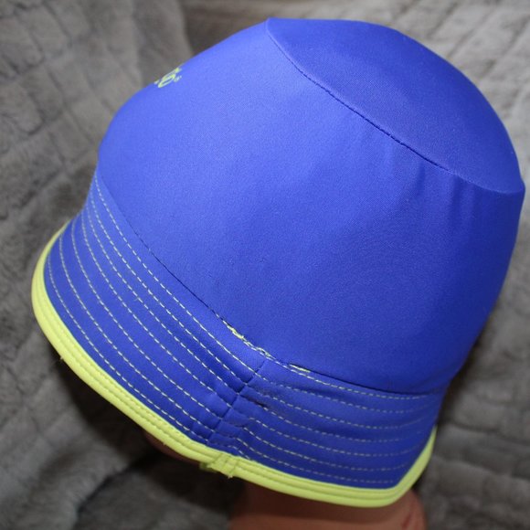 Speedo UV Bucket Hat Childs Blue/Lime Green Sun Hat UV 50+ ~S/M~🌻 - Picture 2 of 6